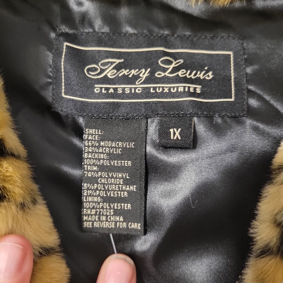 Terry Lewis vintage faux fur vest sx 1X animal print zip up front with 4pockets - Picture 3 of 7